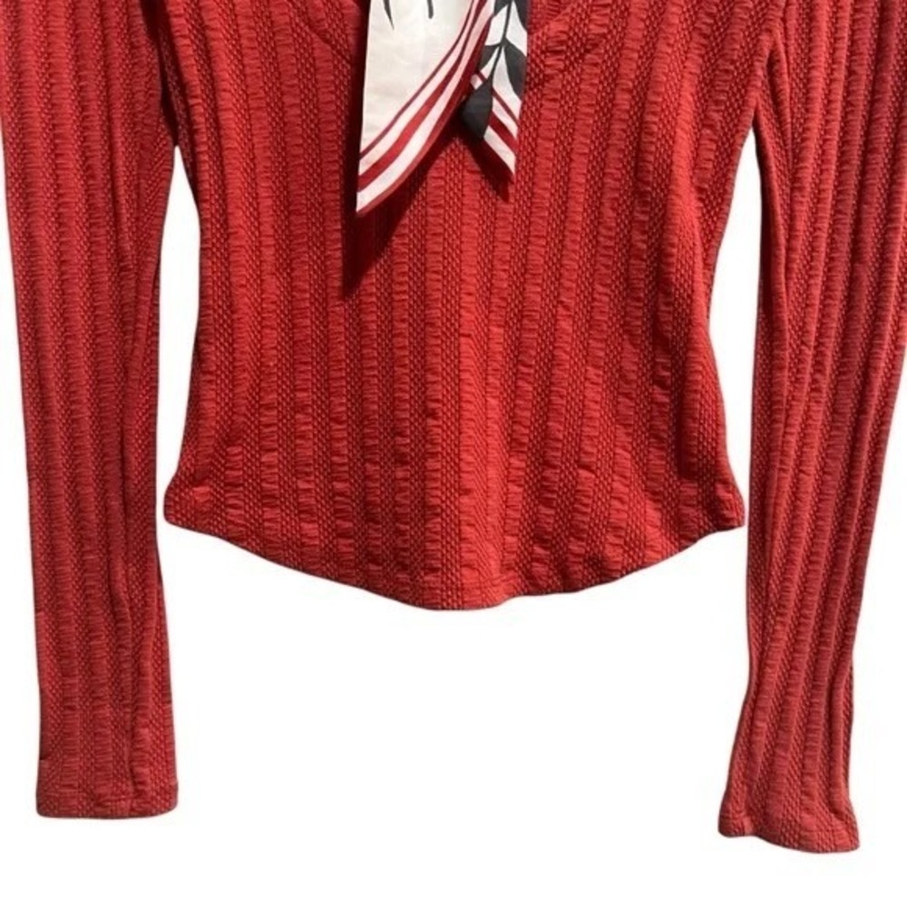 Free People Red Open Back Scarf Tie Long Sleeve Top S Mock Neck Boho Festival - Picture 5 of 11